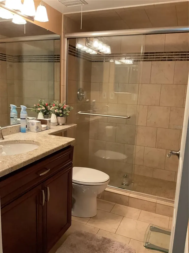 2655 Pine Ridge Way N Palm Harbor FL 34684