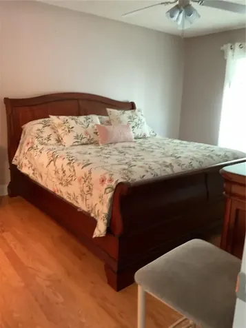 2655 Pine Ridge Way N Palm Harbor FL 34684