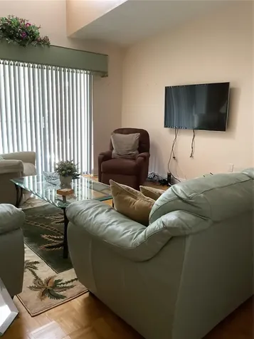 2655 Pine Ridge Way N Palm Harbor FL 34684