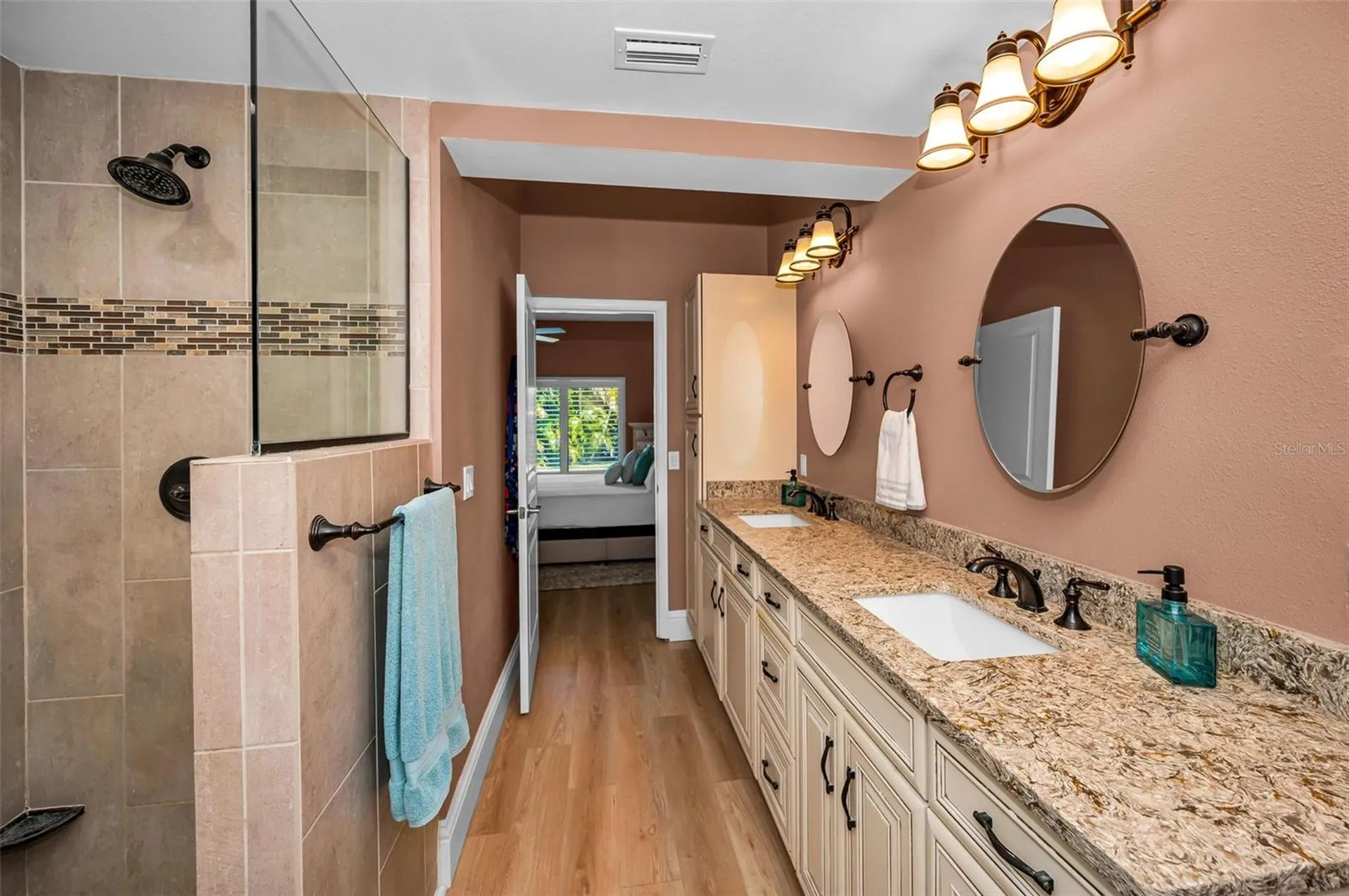 1732 Golf View Drive Belleair FL 33756