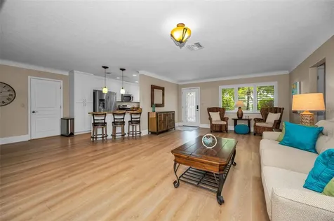 1732 Golf View Drive Belleair FL 33756