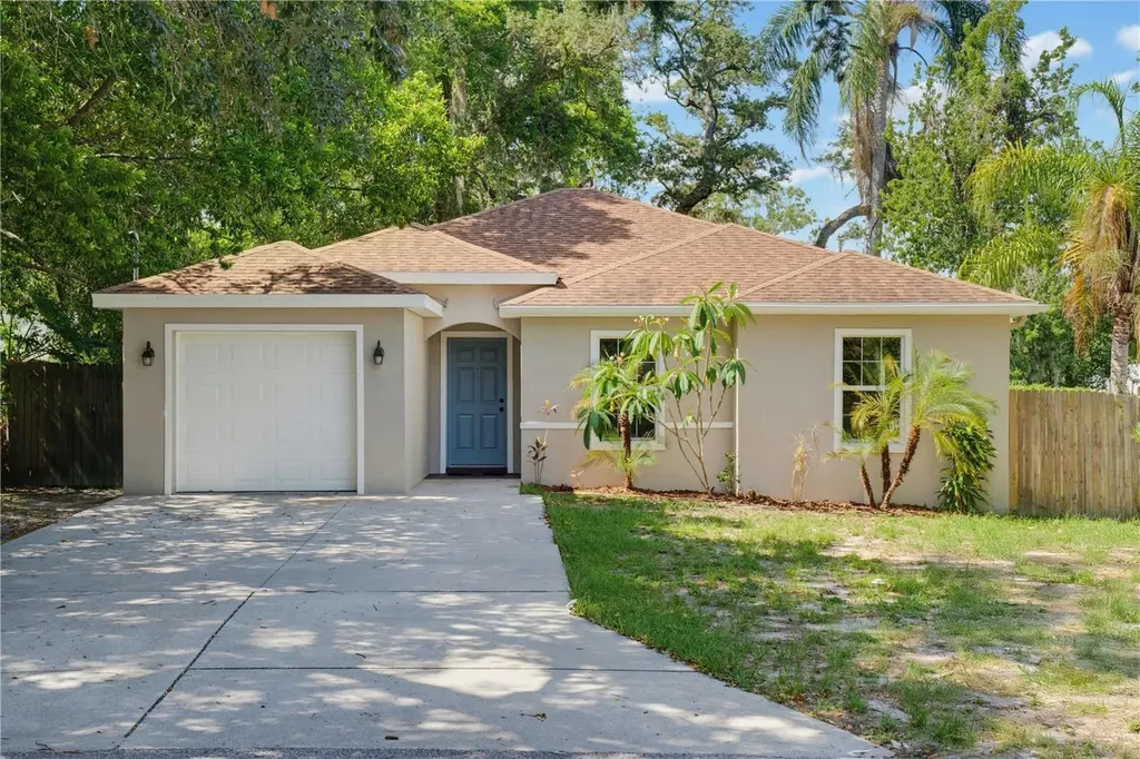 2107 W Clifton Street Tampa FL 33603