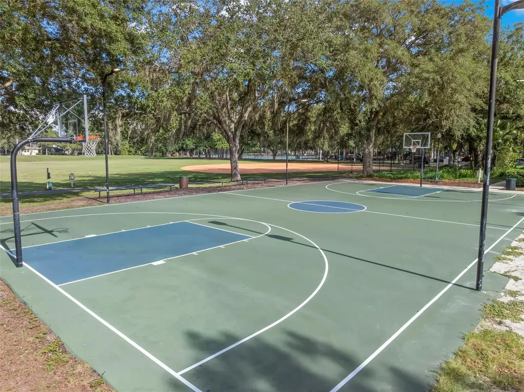 17716 Oak Bridge Street Tampa FL 33647