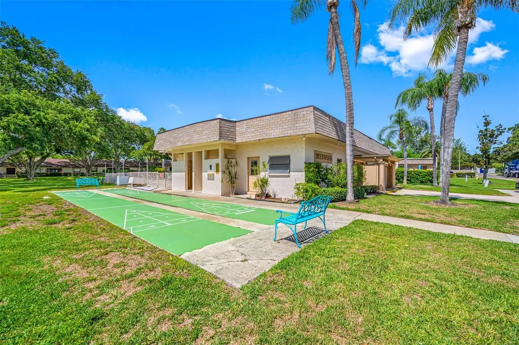 11511 113th Street Seminole FL 33778