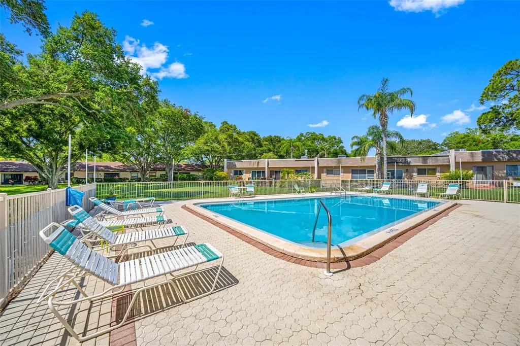 11511 113th Street Seminole FL 33778