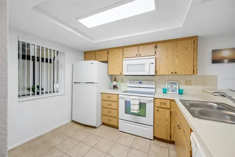 11511 113th Street Seminole FL 33778