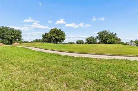 12749 Grand Traverse Drive Dade City FL 33525