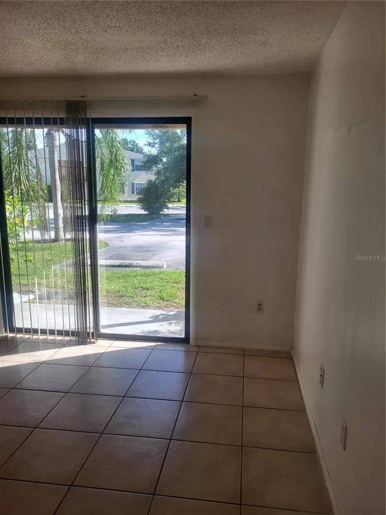 140 Hunter Lake Drive Oldsmar FL 34677