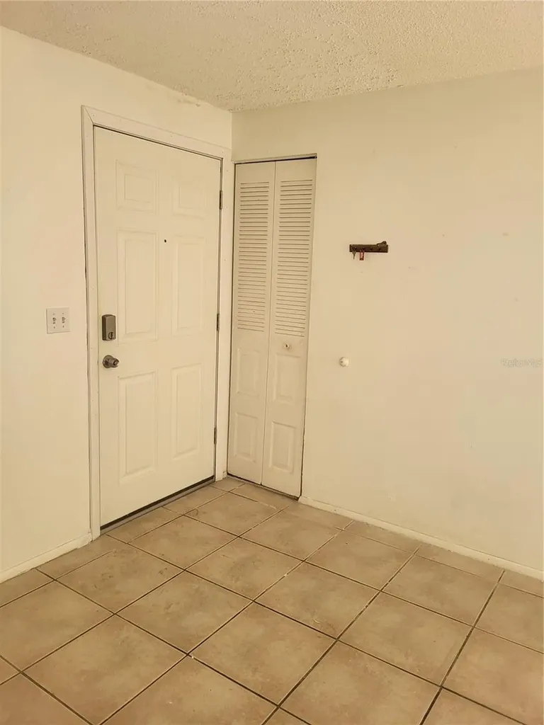 140 Hunter Lake Drive Oldsmar FL 34677