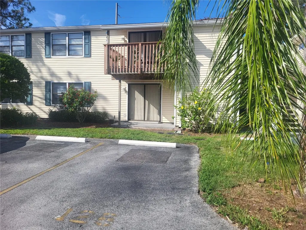 140 Hunter Lake Drive Oldsmar FL 34677