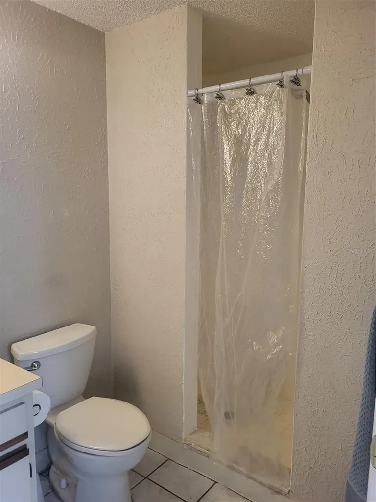 140 Hunter Lake Drive Oldsmar FL 34677