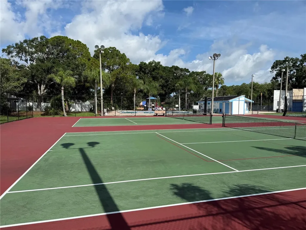 140 Hunter Lake Drive Oldsmar FL 34677