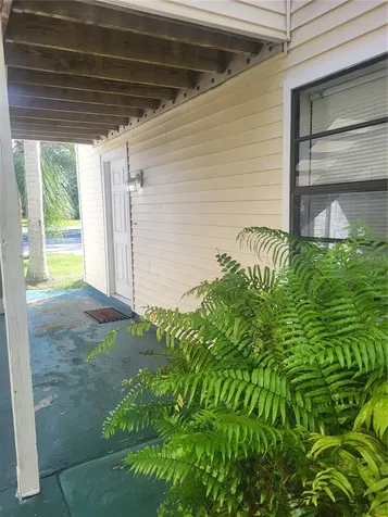 140 Hunter Lake Drive Oldsmar FL 34677