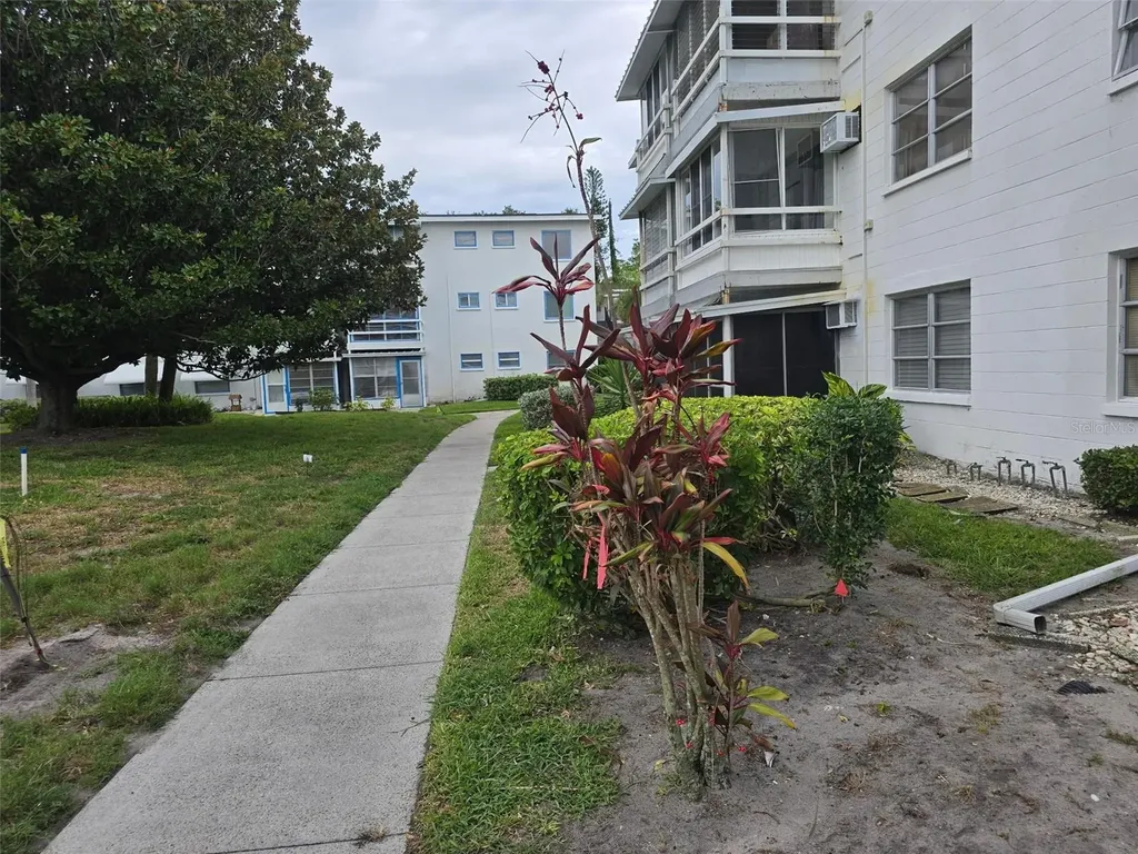 2007 Sunset Drive Bradenton FL 34207