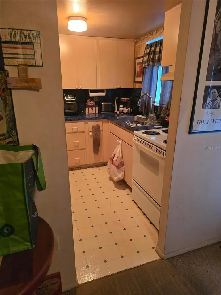 2007 Sunset Drive Bradenton FL 34207