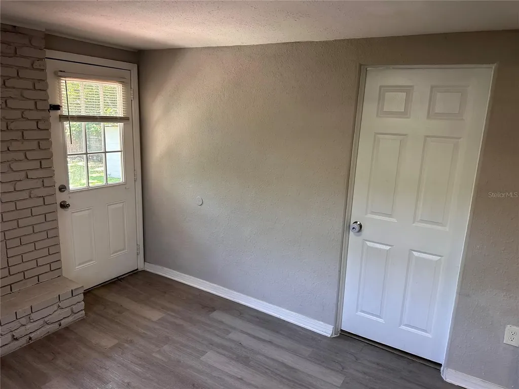 4017 Watson Road Tampa FL 33610