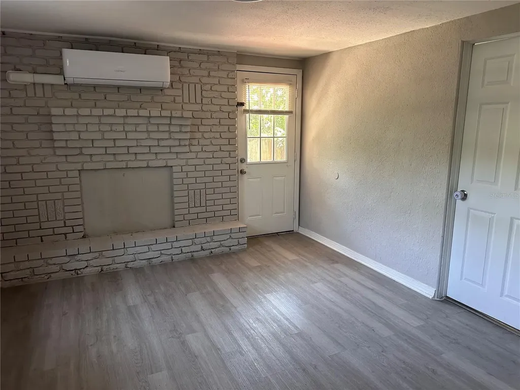 4017 Watson Road Tampa FL 33610