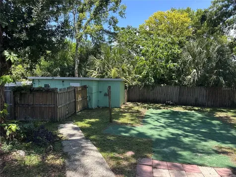 4017 Watson Road Tampa FL 33610
