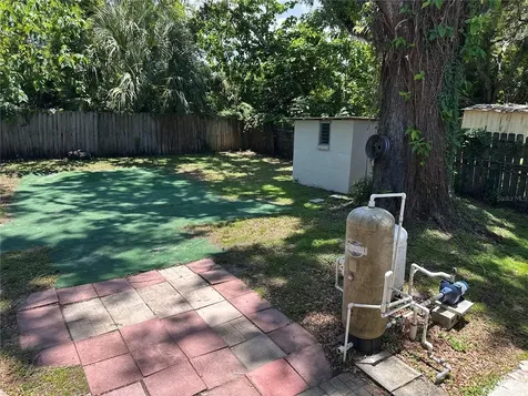 4017 Watson Road Tampa FL 33610