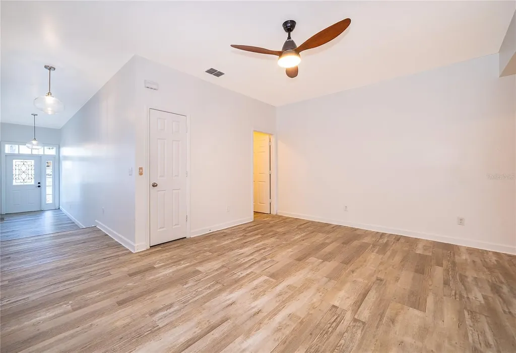 224 Emory Place Orlando FL 32804