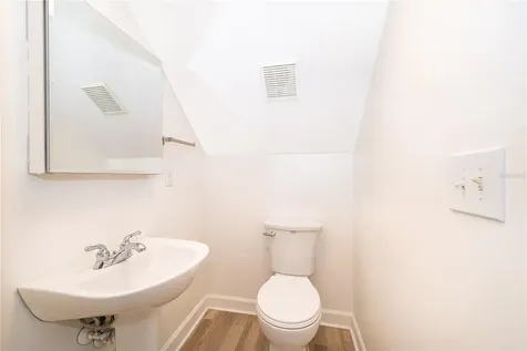 224 Emory Place Orlando FL 32804