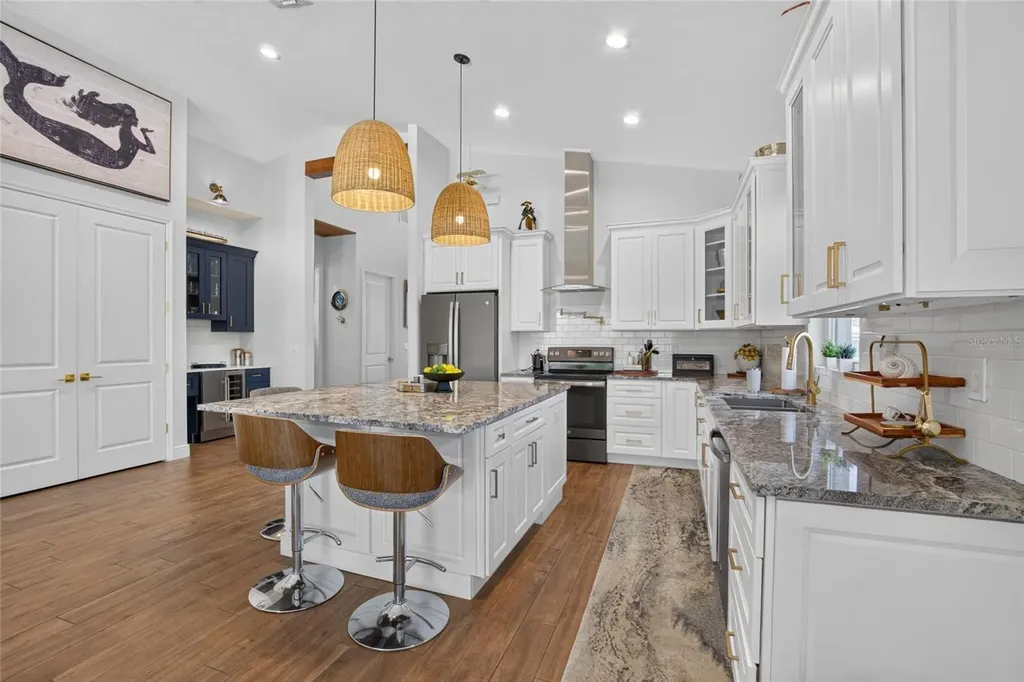 6411 Coquina Island Cove Apollo Beach FL 33572