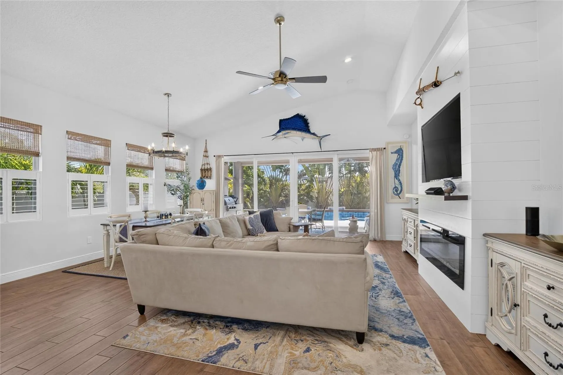 6411 Coquina Island Cove Apollo Beach FL 33572
