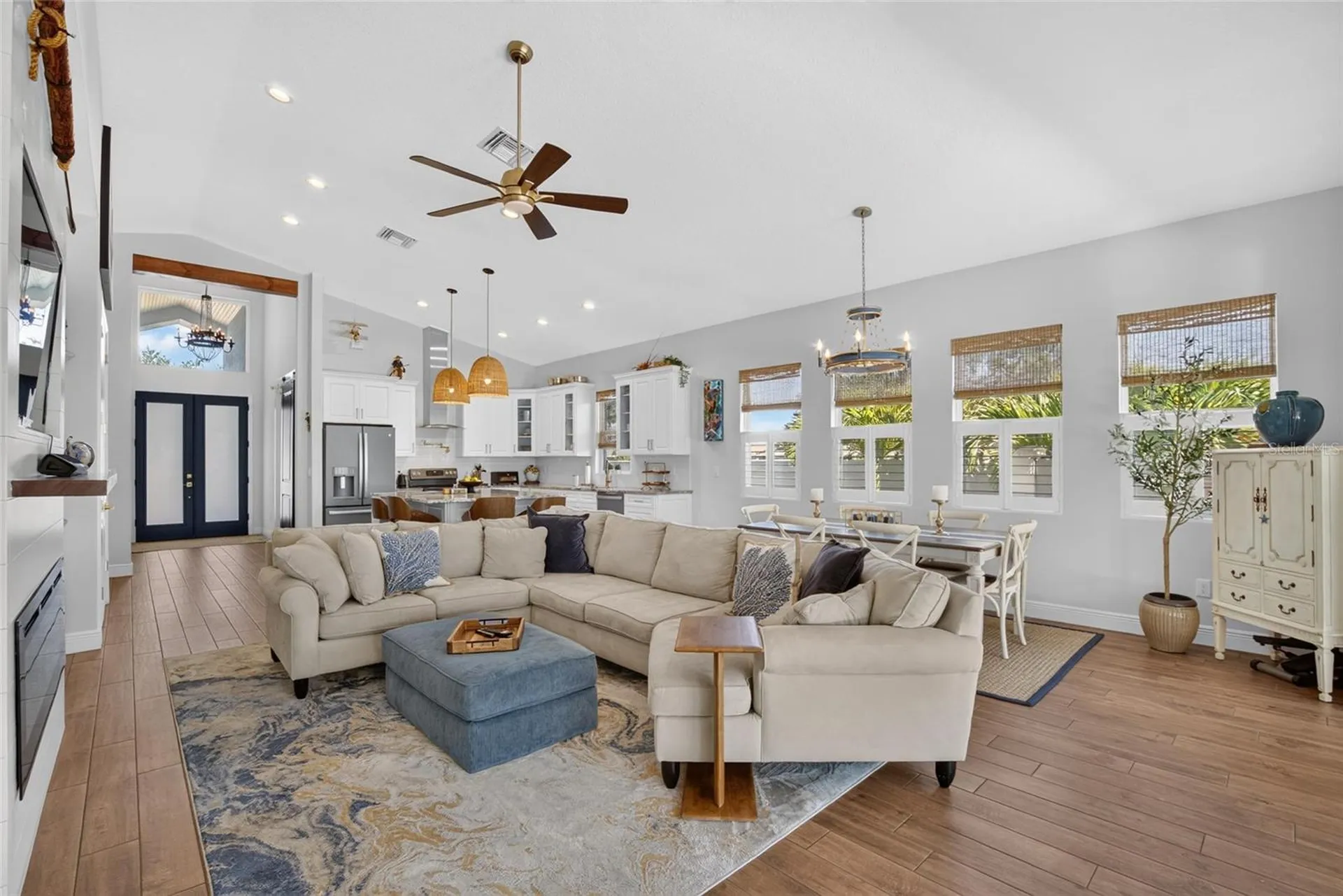 6411 Coquina Island Cove Apollo Beach FL 33572