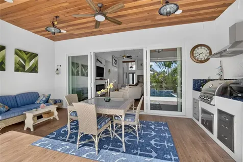 6411 Coquina Island Cove Apollo Beach FL 33572