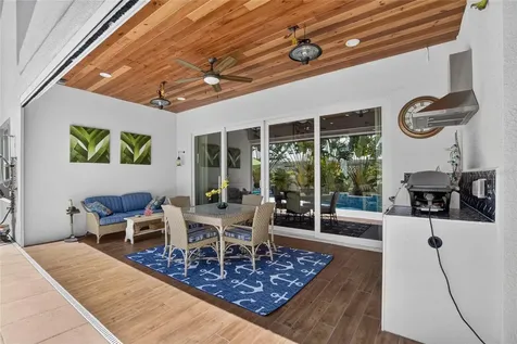 6411 Coquina Island Cove Apollo Beach FL 33572