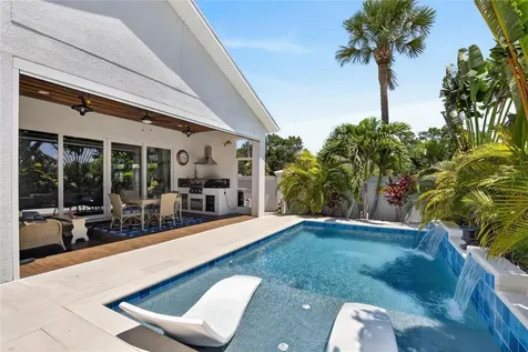 6411 Coquina Island Cove Apollo Beach FL 33572