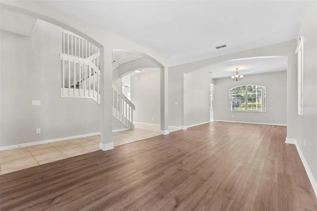 315 Suncrest Court Oviedo FL 32765