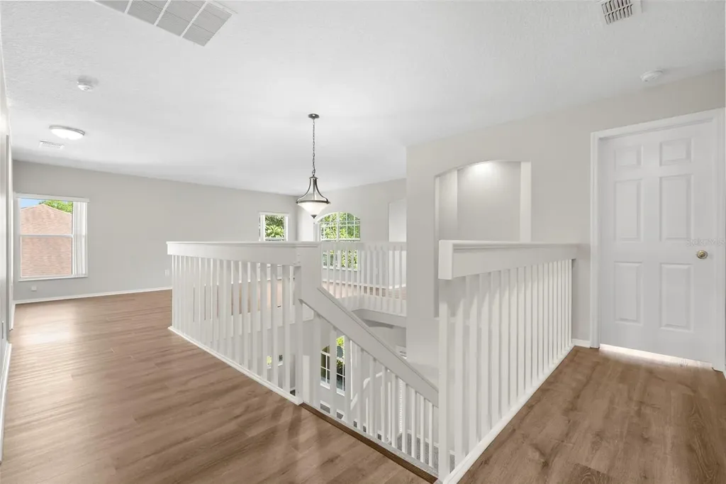 315 Suncrest Court Oviedo FL 32765