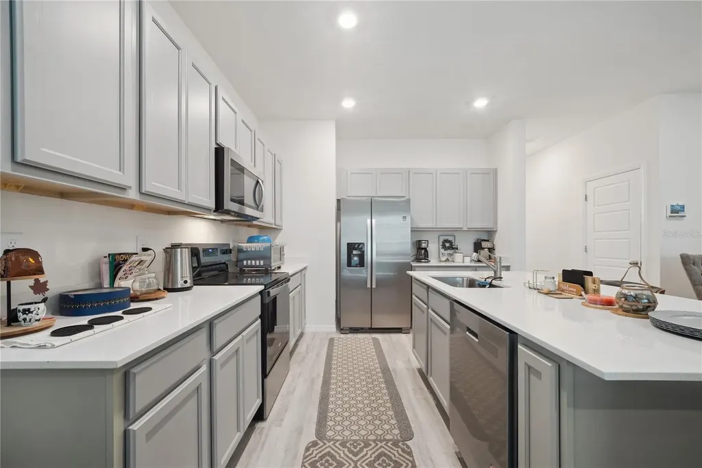 2076 Monteverde Avenue Davenport FL 33837