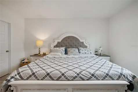 2076 Monteverde Avenue Davenport FL 33837