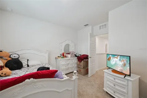 2076 Monteverde Avenue Davenport FL 33837