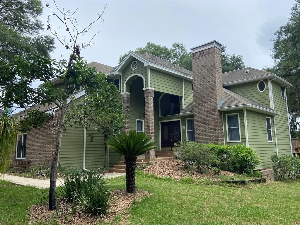 1016 Lakeside Dr. Drive Apopka FL 32712