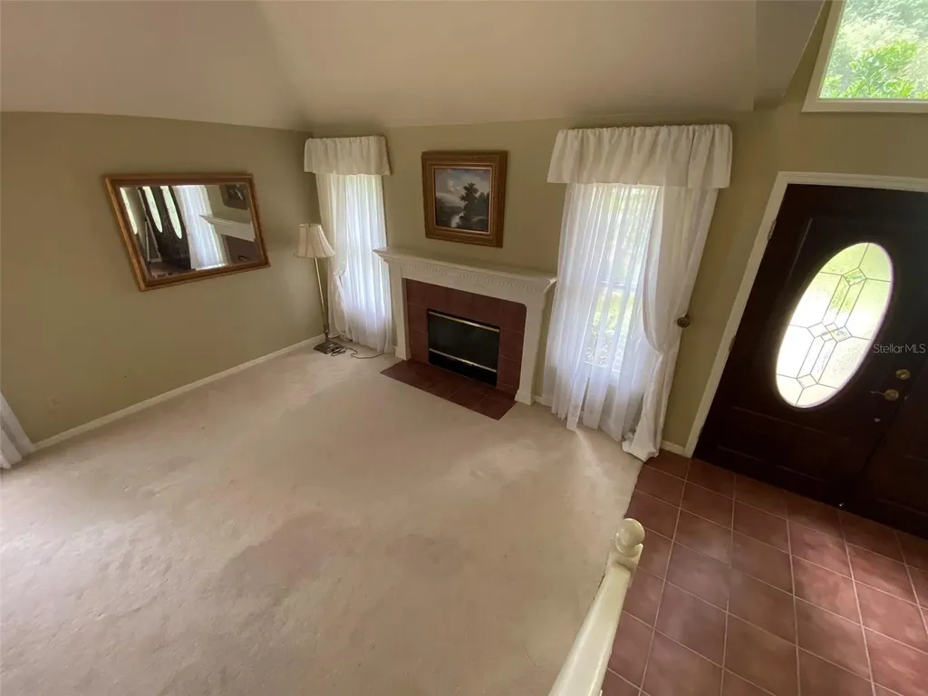 1016 Lakeside Dr. Drive Apopka FL 32712