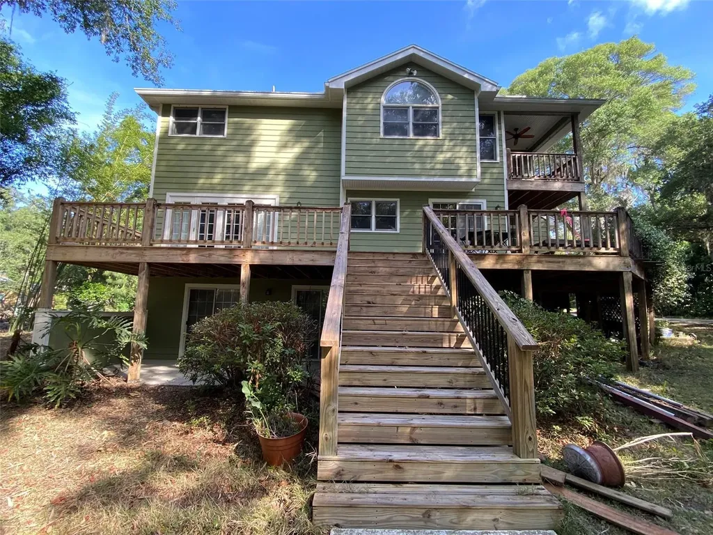 1016 Lakeside Dr. Drive Apopka FL 32712