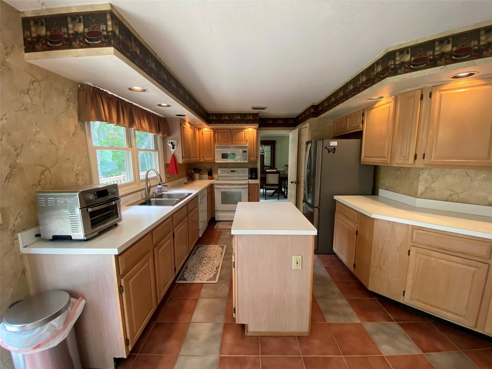 1016 Lakeside Dr. Drive Apopka FL 32712