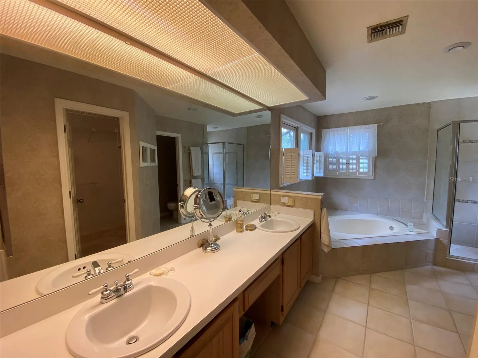 1016 Lakeside Dr. Drive Apopka FL 32712