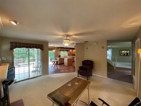 1016 Lakeside Dr. Drive Apopka FL 32712