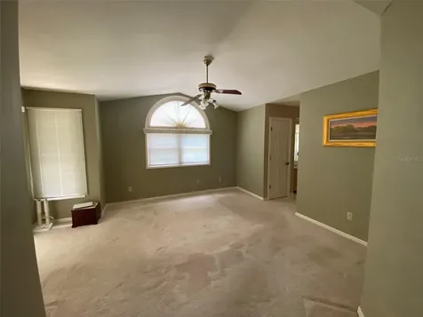 1016 Lakeside Dr. Drive Apopka FL 32712