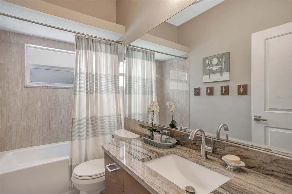 19616 Livingston Avenue Lutz FL 33559