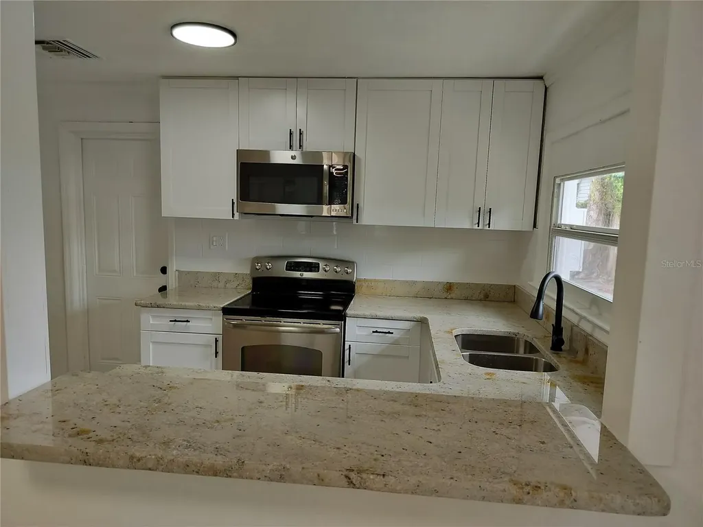 2135 Elizabeth Street Lakeland FL 33815