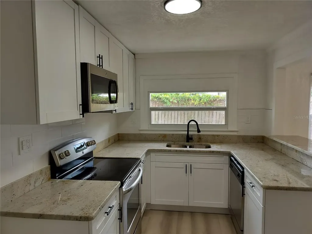 2135 Elizabeth Street Lakeland FL 33815