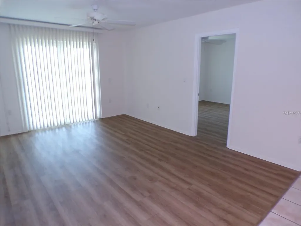 649 S Tamiami Trail S Venice FL 34285