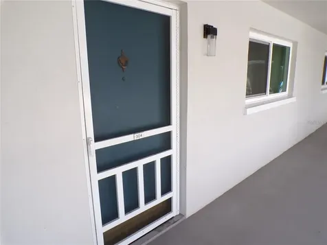 649 S Tamiami Trail S Venice FL 34285