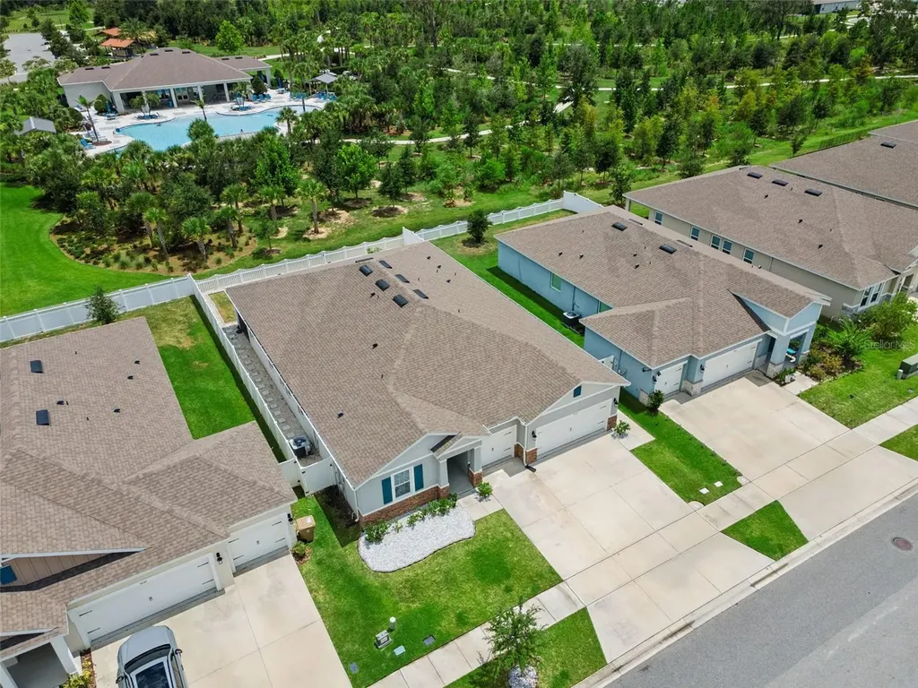 1639 Park Side Avenue Kissimmee FL 34744