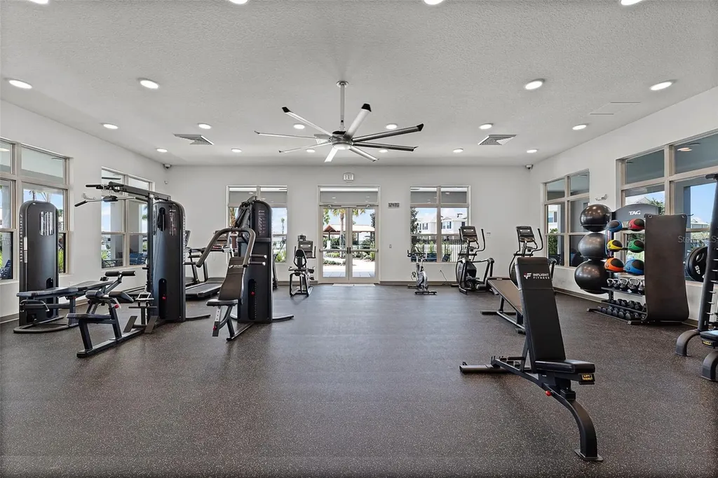 1639 Park Side Avenue Kissimmee FL 34744